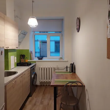 Comfy With 2 Bedrooms 公寓