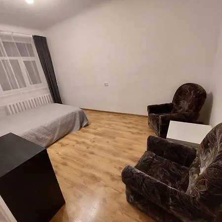 Comfy With 2 Bedrooms *